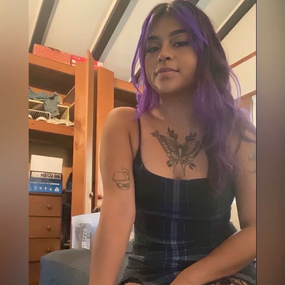 Meet your Posher, Stephanie